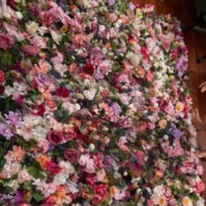 FLOWER WALL
